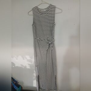 Vineyard Vines Black and White Striped High Low Dress (0322)